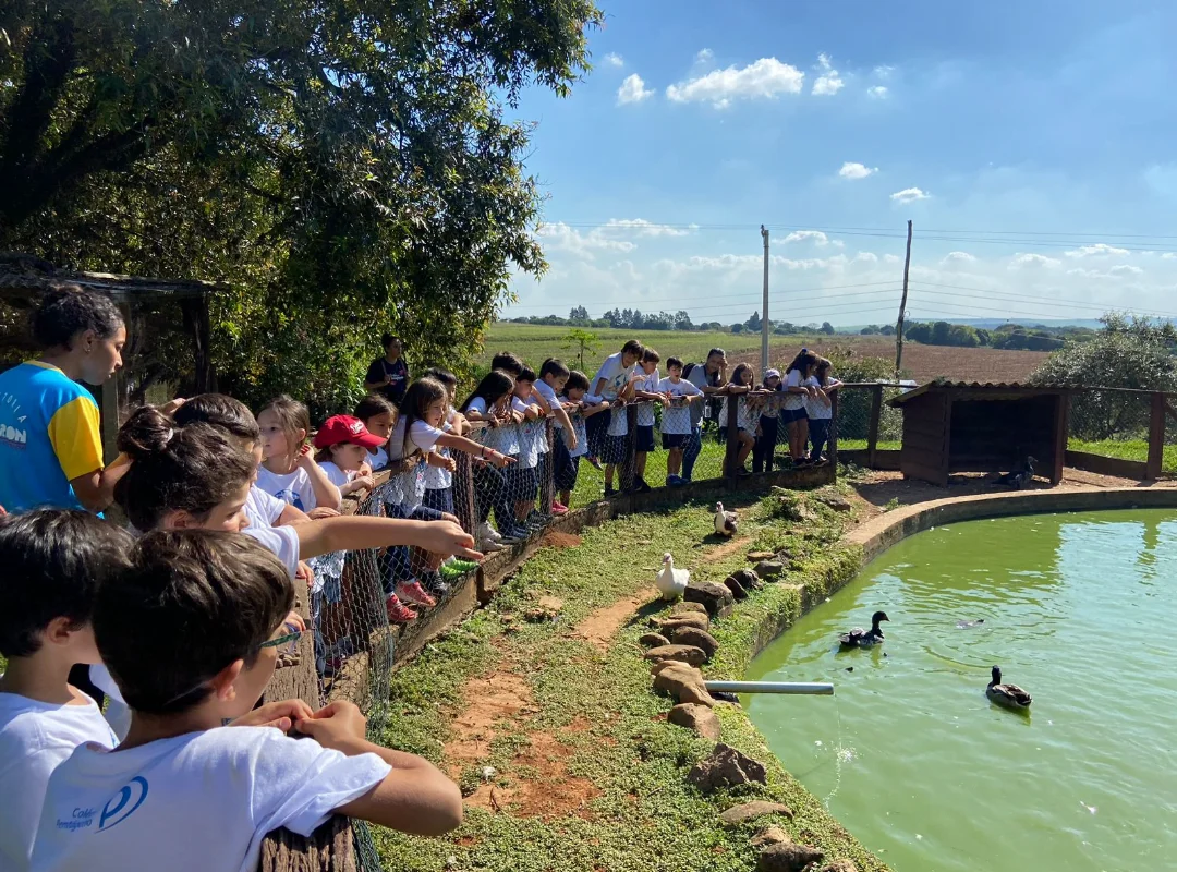 Estudantes do Colégio Pentágono durante Saída Pedagógica