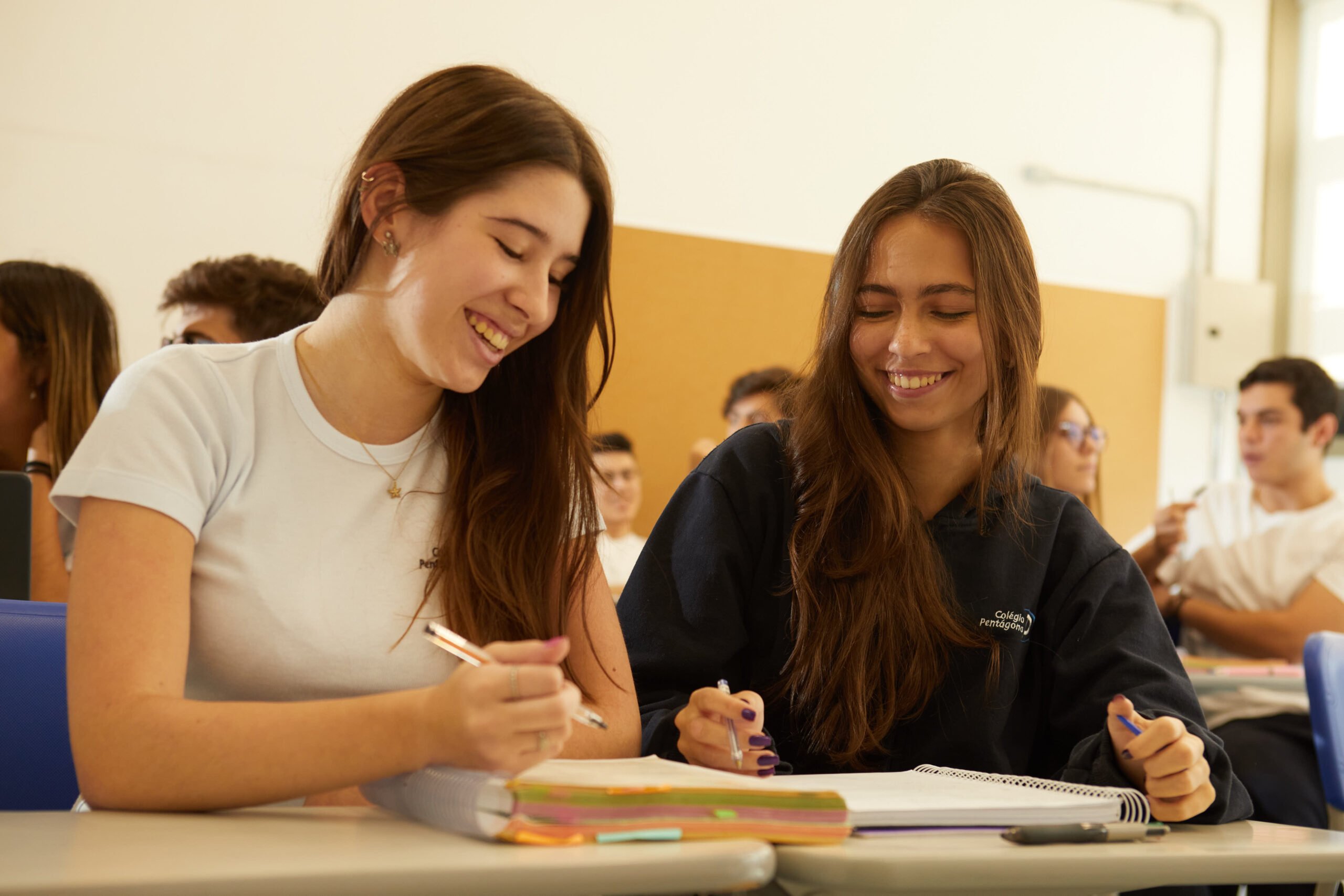 Aulas em Inglês no Ensino Médio do Colégio Pentágono