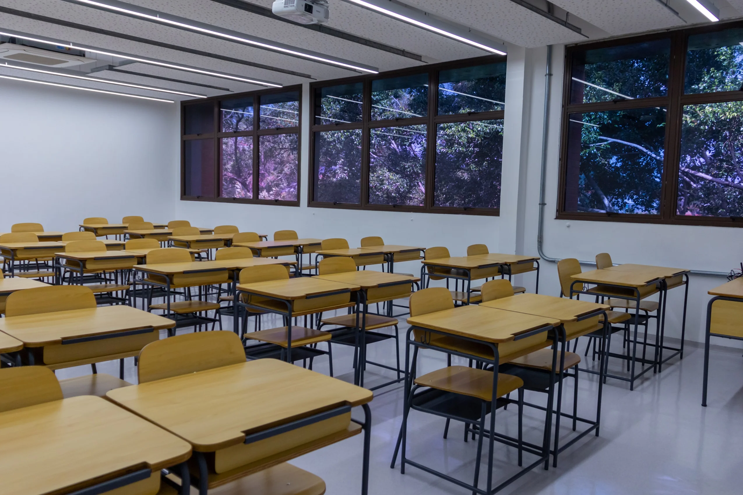 Salas multimídia - Ensino Médio