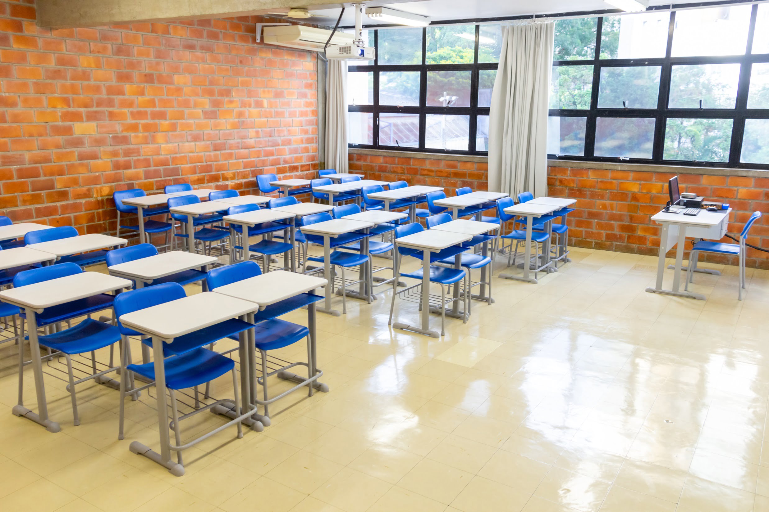 Salas multimídia - Ensino Fundamental Anos Finais