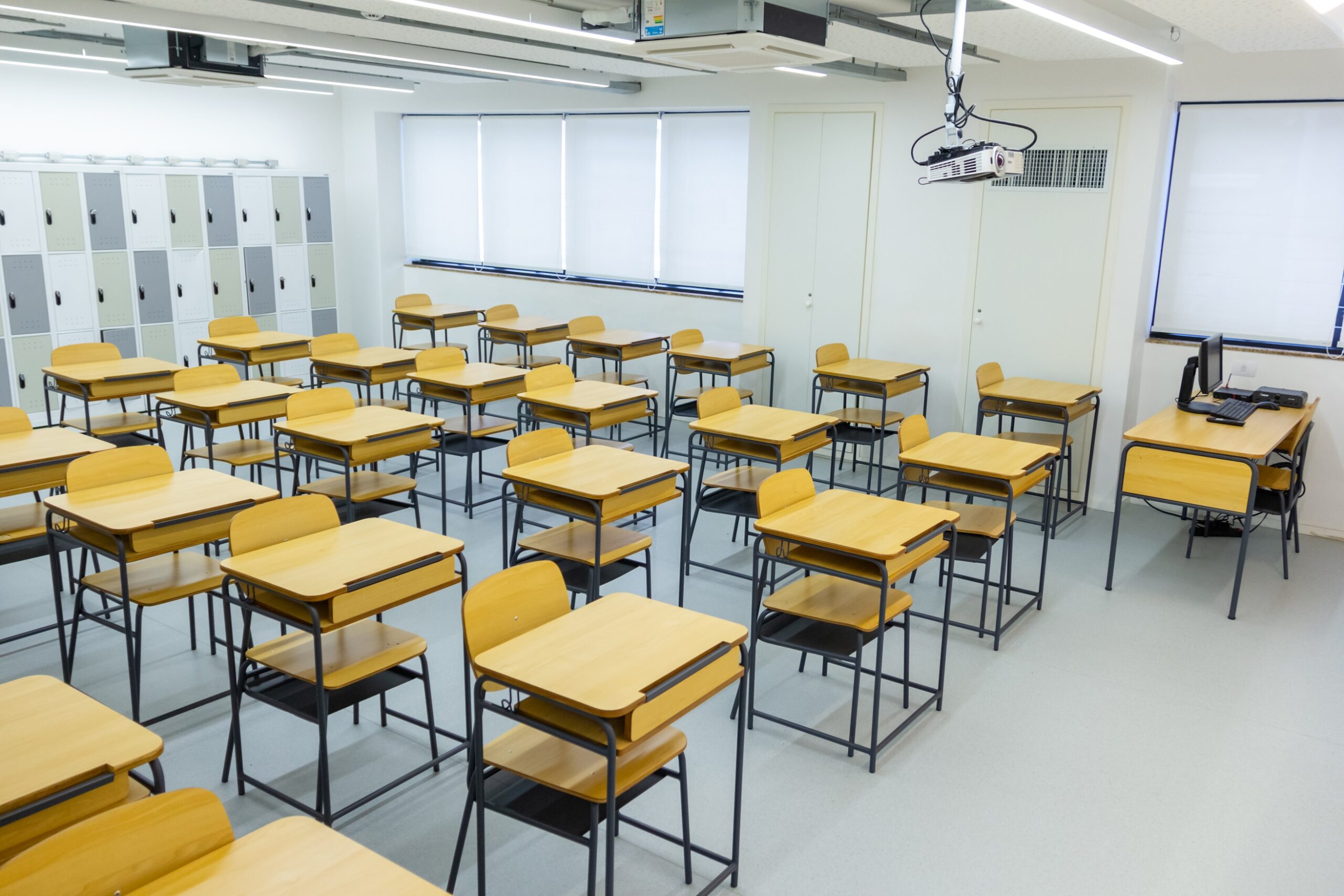 Salas multimídia - Ensino Médio