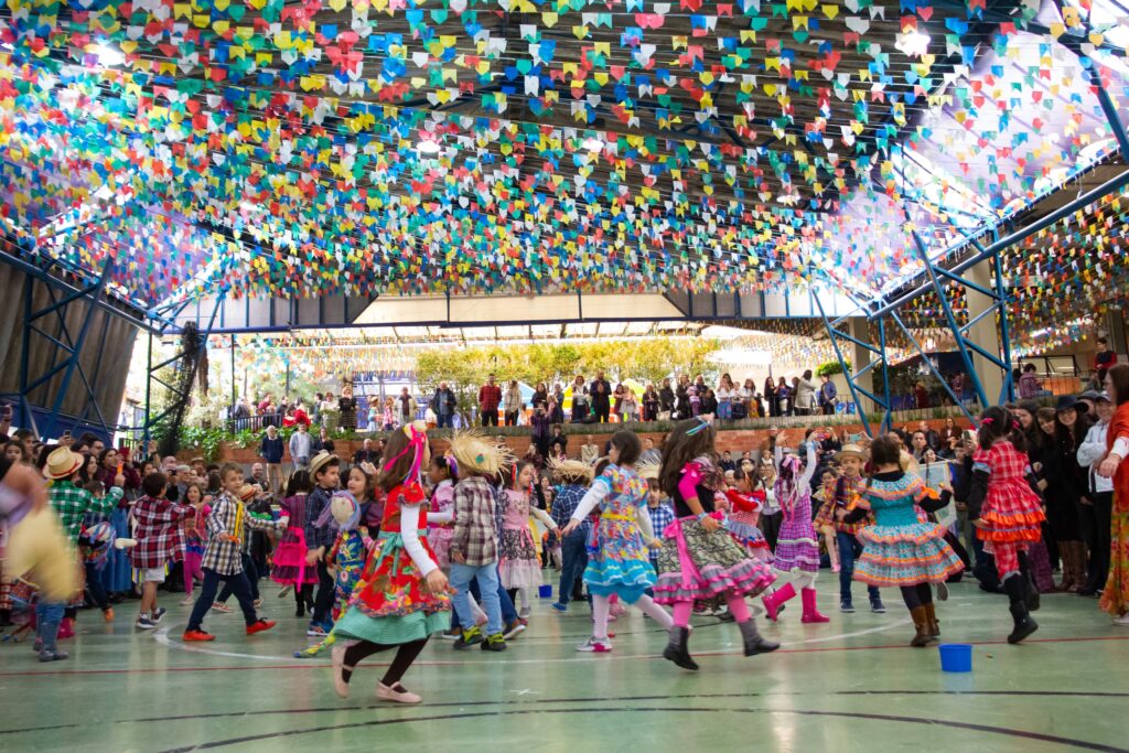 A 35ª Festa Pé de Moleque do Colégio Pentágono será realizada durante o mês de junho.